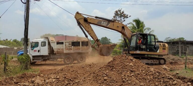 Alcaldía de Nueva Guinea continúa ejecutando obras de progreso