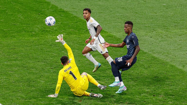 Real Madrid golea al Braga y asegura su pase a 8vos de final