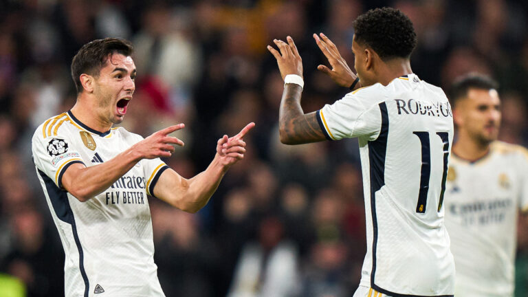 Real Madrid sigue con paso perfecto en la UEFA Champions League