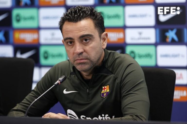 Xavi se queda en el FC Barcelona
