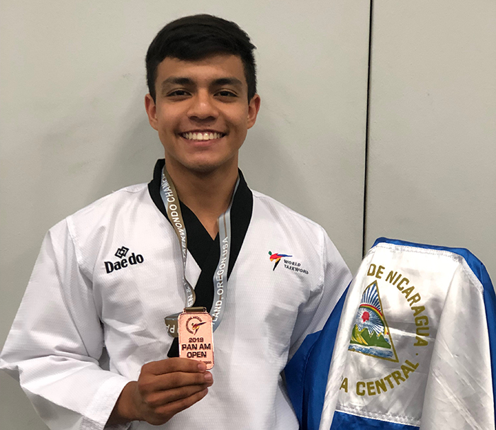 Elián gana dos medallas en Copa Presidente