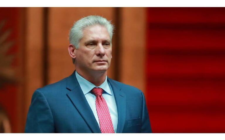 Presidente Miguel Díaz-Canel felicita a Compañera Rosario Murillo por su cumpleaños