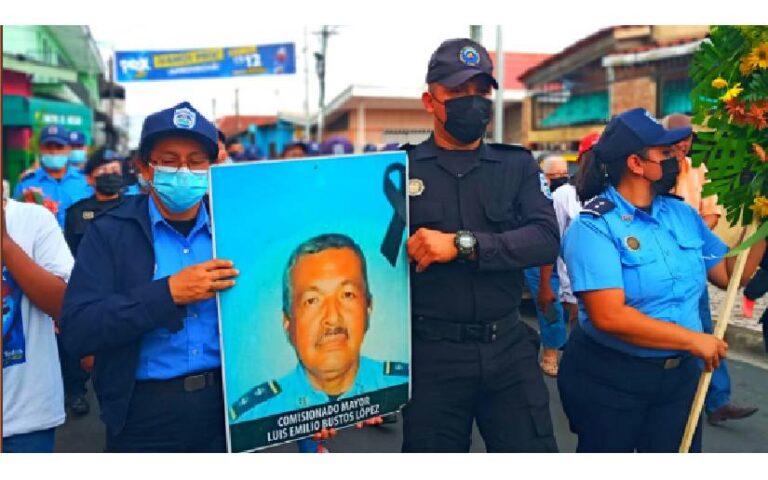 Homenaje al Comisionado Mayor Luis Emilio Bustos López, Héroe de la Paz