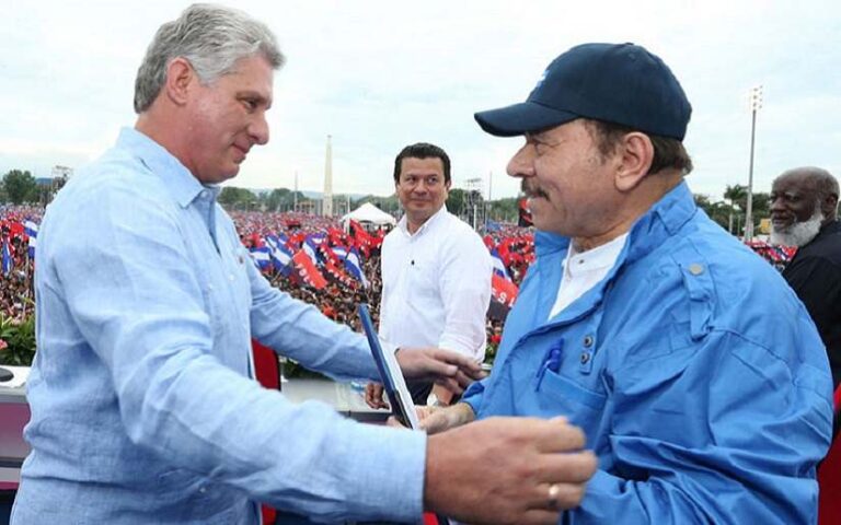 Presidente de Cuba saluda el 43 aniversario del triunfo de la Revolución Sandinista