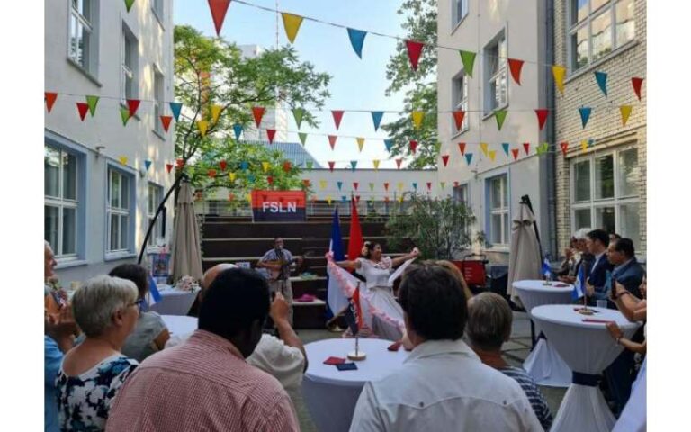 Celebración 43/19 en Berlín