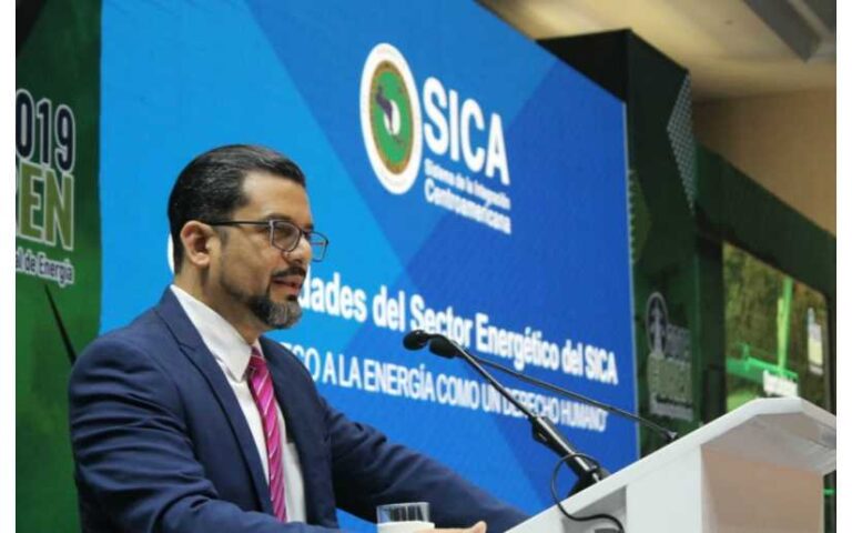 Presidente de Nicaragua se reunirá con el secretario del SICA