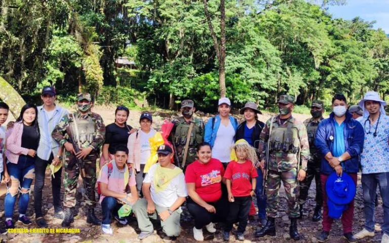Ejército brindó seguridad a la actividad “Reto Extremo Mountain Climbing-2022”