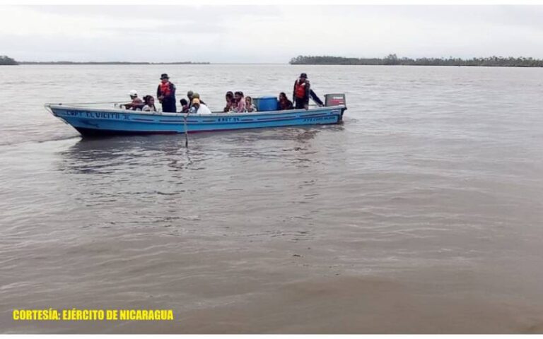 Fuerza Naval realiza retorno de personas a su lugar de origen