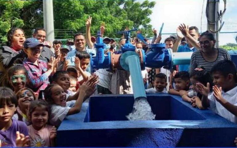 Enacal inaugura pozo de agua en el Distrito VII de la ciudad de Managua