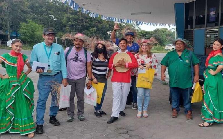 Intur realizó rueda de negocios con operadores turísticos internacionales