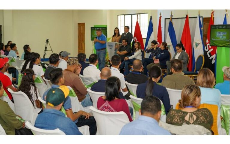 Celebran I Congreso Nacional de Educación en el Campo