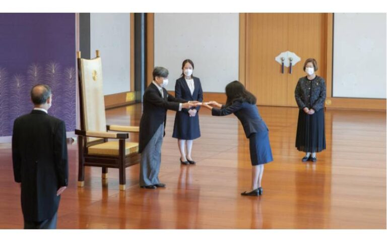 Embajadora de Nicaragua presenta Cartas Credenciales ante Emperador de Japón