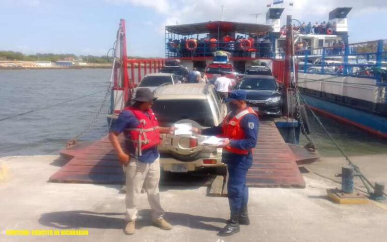 Fuerza Naval brindó seguridad e inspección a embarcaciones y flota pesquera industrial