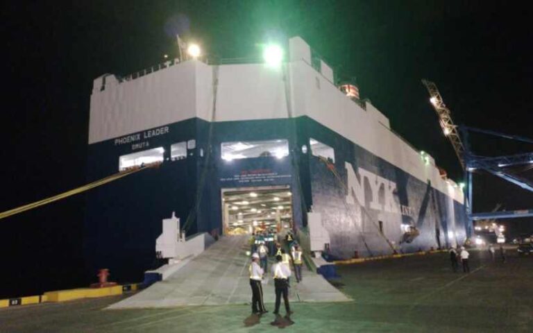 Ejército brindó seguridad e inspección a embarcaciones y flota pesquera industrial