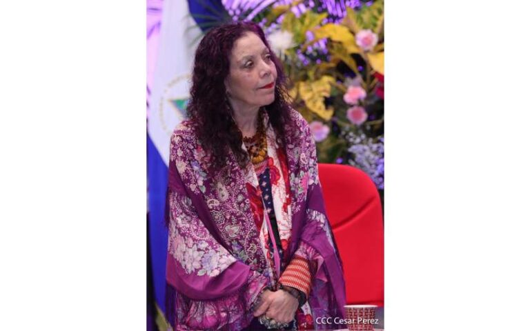 Compañera Rosario Murillo en Multinoticias (26-01-23)