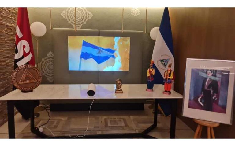 Realizan noche dariana en Suiza