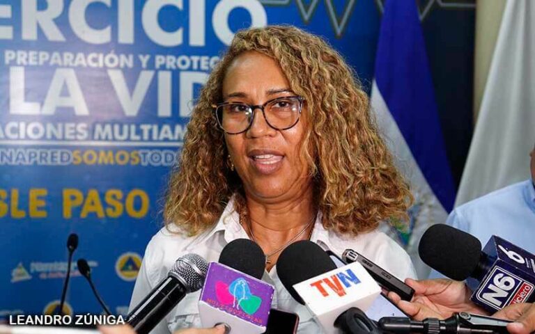 Esta tarde será condecorada Ana Ortega por haber culminado su misión