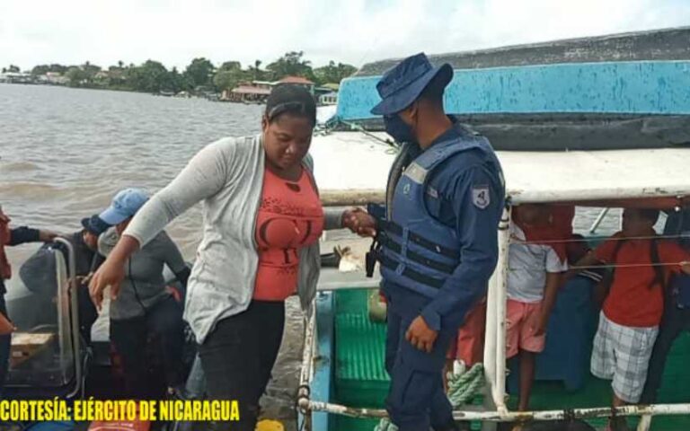 Distrito Naval Caribe realizó traslado vía marítima de ciudadana en Bluefields