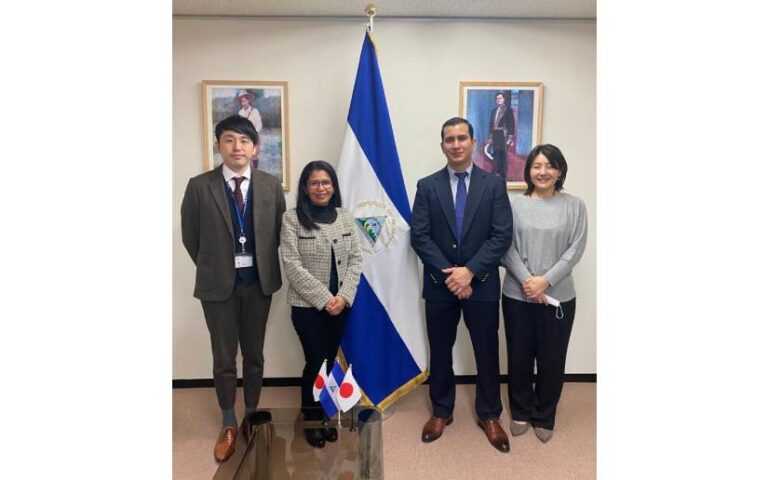 Embajada de Nicaragua en Japón participa en encuentro con funcionarios del JICA