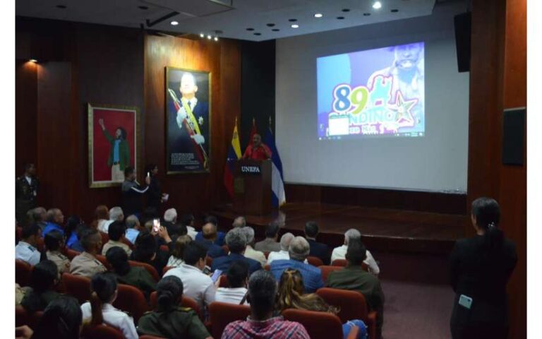 Rinden homenaje al General Augusto Sandino en Caracas, Venezuela