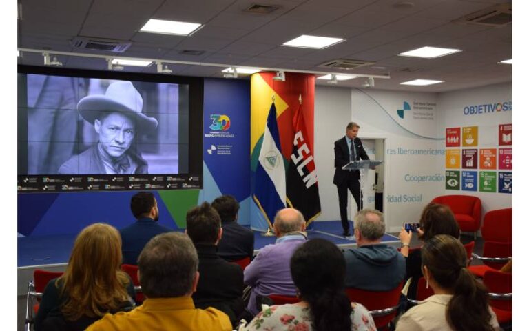 Embajada de Nicaragua en España homenajea al General Augusto Sandino
