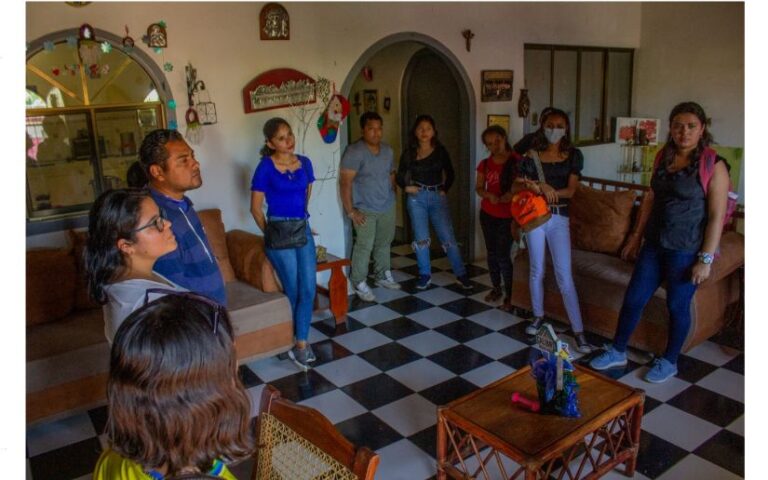 Visitan proyectos de emprendimientos verdes