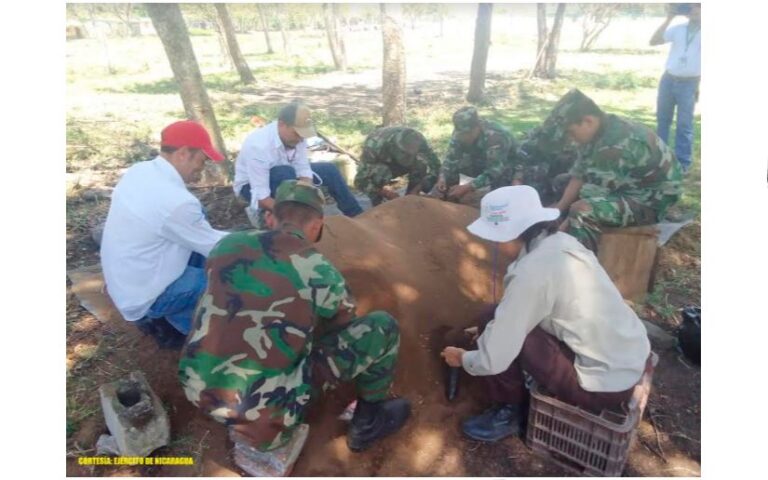 Ejército de Nicaragua participa en capacitación ambiental y creación de vivero forestal