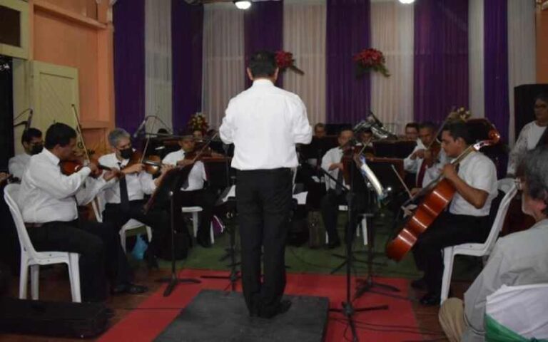 Familias de Nagarote disfrutaron de concierto de la Orquesta Nacional