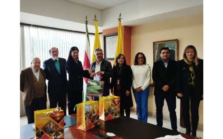 Embajada de Nicaragua visita Universidad Pedagógica y Tecnológica de Colombia
