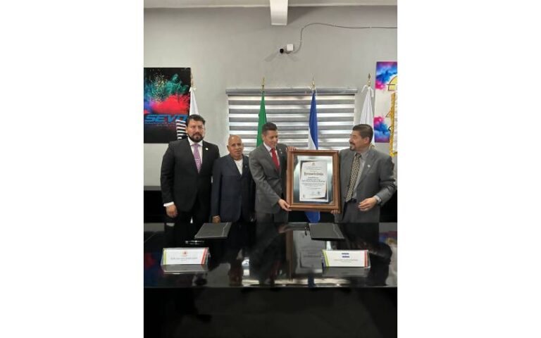 Embajada de Nicaragua visita el Instituto Gnóstico de México
