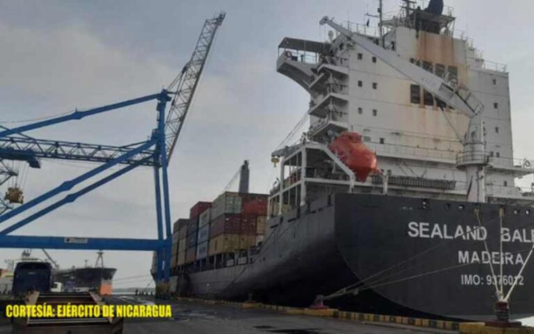 Fuerza Naval brindó seguridad e inspección a embarcaciones y flota pesquera industrial