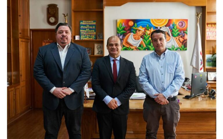 Delegación de Nicaragua se reúne con el Alcalde Italo Bravo de la Comuna de Pudahuel