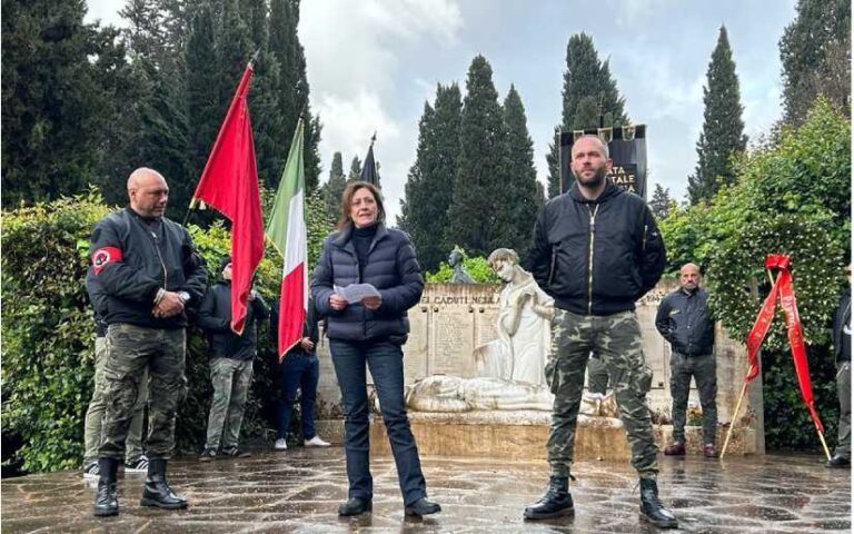 Nicaragua en acto político en honor y gloria a los partisanos caídos en la lucha antifascista