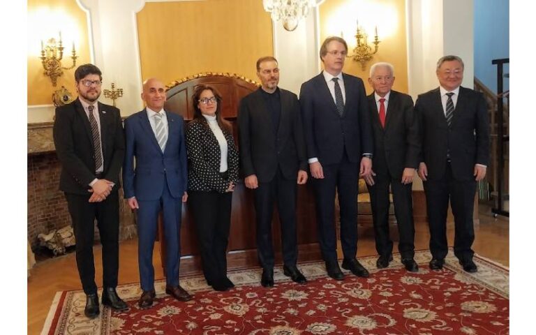 Desarrollan encuentro de Países Amigos en Defensa de la Carta de las Naciones Unidas