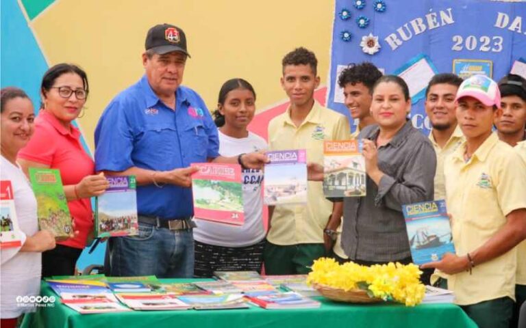 Realizan en Siuna revista cultural en celebración del día mundial del Libro