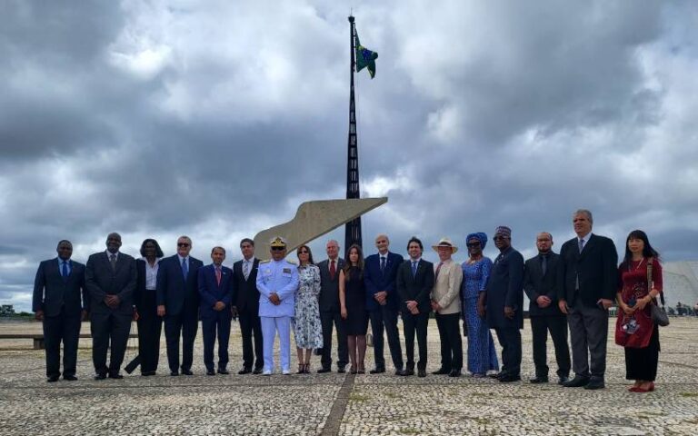 Nicaragua participa en acto de Cambio de Bandera de los Tres Poderes en Brasilia
