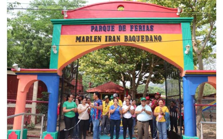 Avanza mejoramiento y construcción de Parques de Ferias Municipales