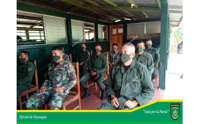 Marena y Ejército de Nicaragua participan en capacitación sobre control de incendios forestales