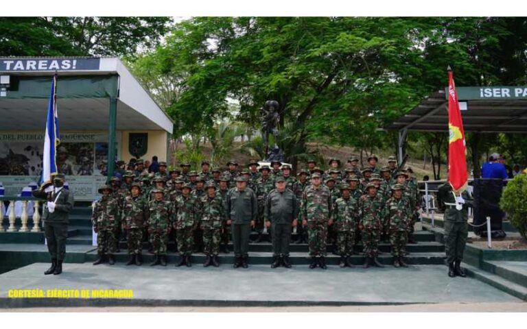 Ejército de Nicaragua celebra graduación de cursos de soldados