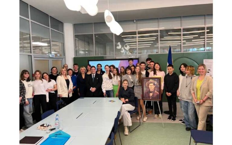 Conmemoran el 128 aniversario del natalicio del General Sandino en Moscú