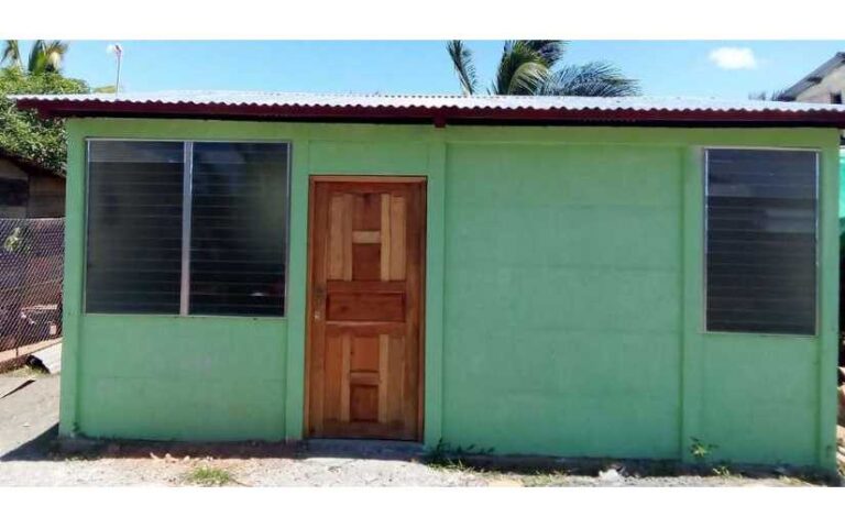 Gobierno de Nicaragua entrega casas en El Coral y Bluefields