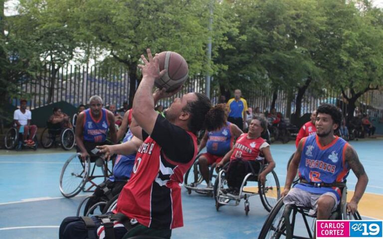 Realizan competencia de baloncesto en silla de ruedas en Managua