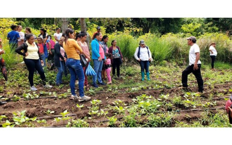 Realizan encuentro con productores de la comunidad Guasuyuca, Estelí