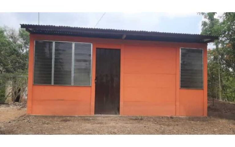 Familias de Matagalpa, Masaya y San Carlos reciben nuevas viviendas