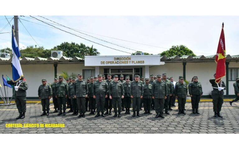 Ejército de Nicaragua realiza traspaso de mando de la Dirección de Operaciones y Planes