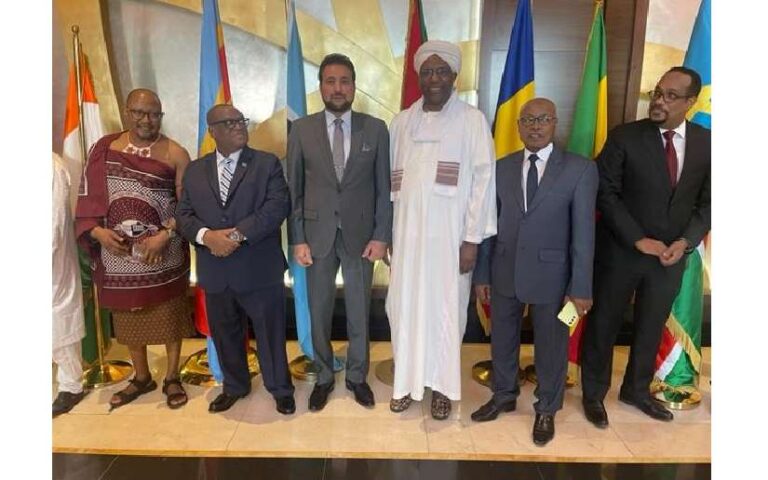 Delegación de Nicaragua asiste a celebración del Día de África