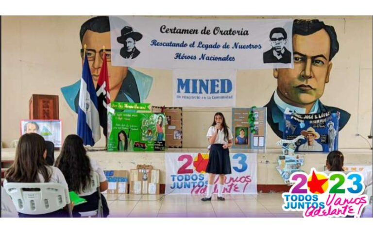 (+Fotos) Certamen de Oratoria en honor a los Héroes Nacionales