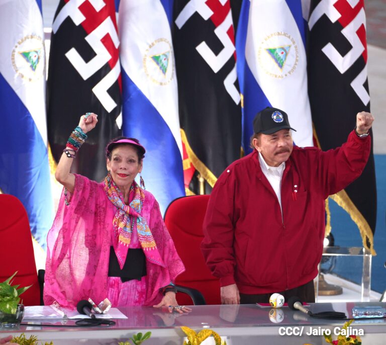 “Hemos llegado al 44/19 con tanto canto en los corazones iluminados y llenos de esperanza”, destacó Rosario