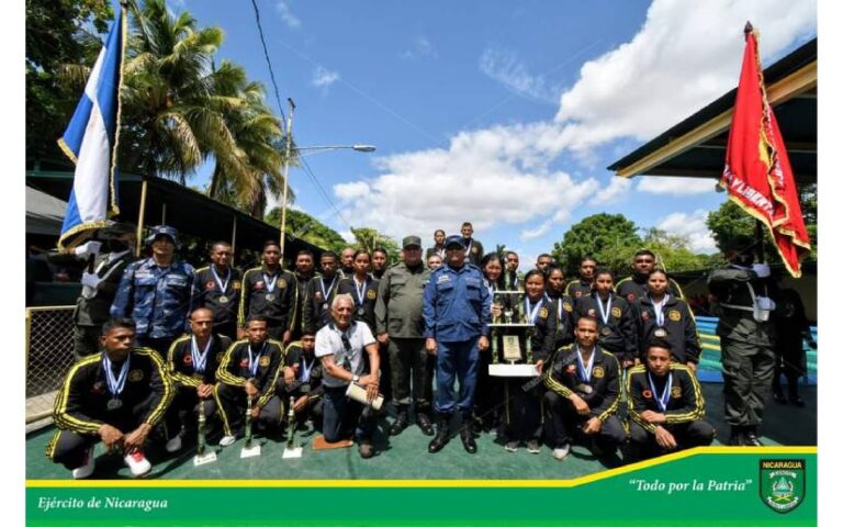 Ejército de Nicaragua realizó ceremonia de clausura del XXVI Campeonato de Natación