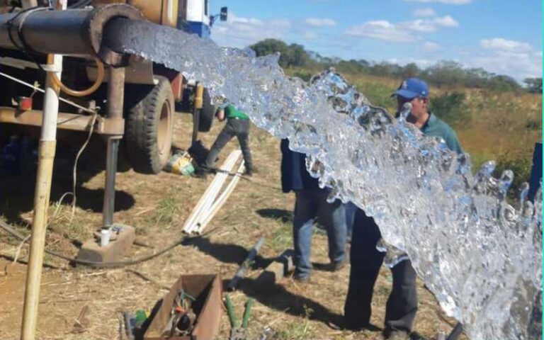 Continúa proyecto de mejora del servicio de agua en la comunidad Dulce Nombre de Jesús